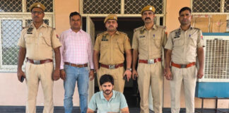 चैन स्नैचिंग की वारदातों को अंजाम देने वाला 25 हजार का इनामी बदमाश गिरफ्तार Chain snatcher arrested