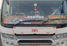 ई-चालान नहीं भरने वाले 51 आदतन नियम उल्लंघनकर्ताओं के वाहन जब्त Vehicles of 51 habitual traffic violators who failed to pay e-challans impounded.