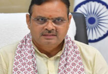 अंतरराष्ट्रीय एमएसएमई दिवस : मुख्यमंत्री लाभार्थियों को 13 करोड़ रुपये से अधिक के चेक और भूमि आवंटन पत्र सौपेंगे International MSME Day