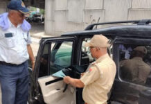 राजस्थान पुलिस का विशेष अभियान: अवैध हूटर और ब्लैक फिल्म वाले वाहन निशाने पर