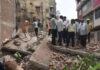 जमींदोज हुई झुकी हुई अवैध इमारत: धमाके के साथ ढहा छह मंजिला भवन Leaning Illegal Building Razed to the Ground: Six-Story Structure Collapses with a Blast