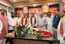 भाजपा शहर कार्यालय में केंद्रीय मंत्री अश्विनी वैष्णव का भव्य स्वागत, कार्यकर्ताओं को दिया विकास और संगठन का संदेश