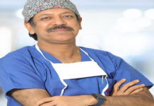 चिकित्सकों ने अवेक ब्रेन सर्जरी से 29 वर्षीय मरीज की बोलने की क्षमता बचाई Doctors saved a 29-year-old patient's ability to speak through awake brain surgery.