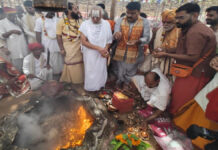 121 कुंडीय श्रीराम महायज्ञ पूर्णाहुति व भंडारे के साथ संपन्न 121-Kundiya Shri Ram Mahayajna concludes with Purnahuti and Bhandara.