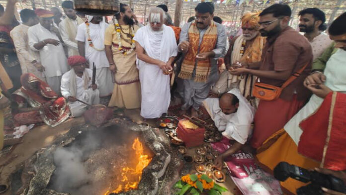 121-Kundiya Shri Ram Mahayajna concludes with Purnahuti and Bhandara. 121-Kundiya Shri Ram Mahayajna concludes with Purnahuti and Bhandara.