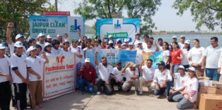 जल महल से उठी स्वच्छता की अलख: सैकड़ों लोगों ने लिया पर्यावरण संरक्षण का संकल्प A call for cleanliness rises from Jal Mahal: Hundreds pledge to protect the environment.