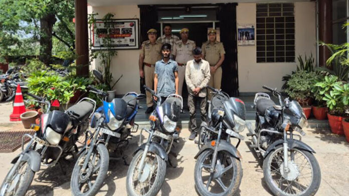 Two cunning two-wheeler thieves arrested. Two cunning two-wheeler thieves arrested.
