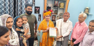 उपमुख्यमंत्री दीया कुमारी ने किया पूर्व सैनिकों और समाजसेवियों का सम्मान Deputy Chief Minister Diya Kumari honored ex-servicemen and social workers.