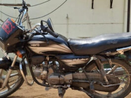 फ्लैट की पार्किंग से बाइक चोरी करने वाला शातिर चोर गिरफ्तार Cunning Thief Who Stole Bike from Apartment Parking Arrested