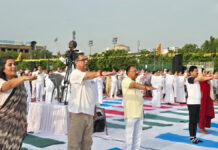 अंतर्राष्ट्रीय योग दिवस :एसएमएस स्टेडियम सहित शहर के प्रमुख स्थलों पर होगा सामूहिक योगाभ्यास International Yoga Day: Mass yoga sessions to be held at major city locations, including SMS Stadium.