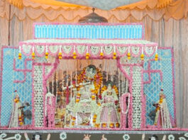 गोविंद देवजी मंदिर में सजा भव्य फूल बंगला: फूलों की पोशाक में दिए अलौकिक दर्शन