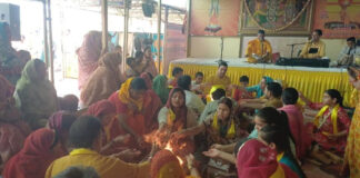 अमावस्या गोविंद देवजी मंदिर में हुआ पितृ पुष्टि गायत्री महायज्ञ