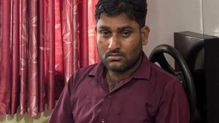 Village Development Officer arrested while accepting a bribe of ₹50,000. Village Development Officer arrested while accepting a bribe of ₹50,000.
