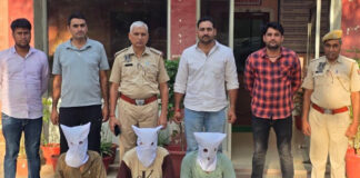 व्यापारी को कार में बंधक बनाकर लूट करने वाली गैंग का पर्दाफाश Gang that robbed a businessman after holding him hostage in a car busted.
