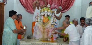 देवमाता गायत्री पाटोत्सव: खोले के हनुमानजी मंदिर में गूंजे गायत्री मंत्र
