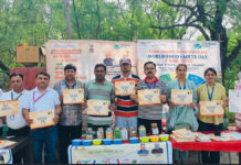 विश्व खाद्य सुरक्षा दिवस पर दी सुरक्षित भोजन, मिलावट की पहचान और खाद्य सुरक्षा संबंधी जानकारी Information regarding safe food, identifying adulteration, and food safety was provided on World Food Safety Day.