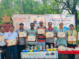 विश्व खाद्य सुरक्षा दिवस पर दी सुरक्षित भोजन, मिलावट की पहचान और खाद्य सुरक्षा संबंधी जानकारी Information regarding safe food, identifying adulteration, and food safety was provided on World Food Safety Day.