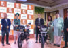 हीरो मोटोकॉर्प ने फ्लेक्स फ्यूल मोटरसाइकिलें पेश कीं Hero MotoCorp unveiled flex-fuel motorcycles.
