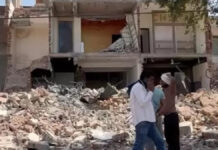 80 फीट चौड़ी सड़क मामला: जगतपुरा में दूसरे दिन भी जेडीए के बुलडोजर ने हटाए 12 अवैध निर्माण JDA bulldozers removed 12 illegal constructions in Jagatpura for the second consecutive day.