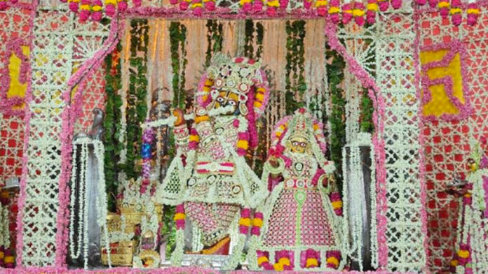 A 'Jalvihar' tableau will be set up in temples on Kamala Ekadashi. A 'Jalvihar' tableau will be set up in temples on Kamala Ekadashi.