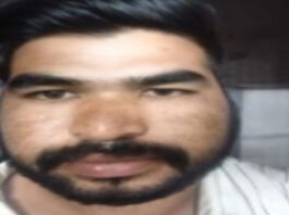 राहगीरों से मोबाइल झपटने वाला शातिर स्नैचर गिरफ्तार Cunning snatcher who used to snatch mobile phones from passersby arrested.