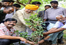 मोदी सरकार के 12 वर्ष पूरे होने पर विधायक गोपाल शर्मा का मंडल प्रवास MLA Gopal Sharma's Mandal tour marking the completion of 12 years of the Modi government.