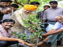 मोदी सरकार के 12 वर्ष पूरे होने पर विधायक गोपाल शर्मा का मंडल प्रवास MLA Gopal Sharma's Mandal tour marking the completion of 12 years of the Modi government.