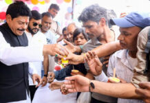 निर्जला एकादशी पर भक्ति और सेवा का संगम: छोटी काशी में उमड़ा जनसैलाब A Confluence of Devotion and Service on Nirjala Ekadashi