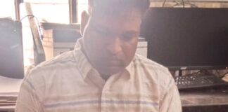 सात हजार रुपये की रिश्वत लेते यातायात प्रभारी एसीबी के हत्थे चढ़े Traffic In-charge Caught by ACB While Accepting a Bribe of ₹7,000