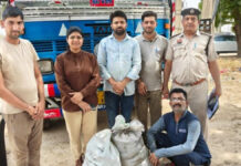 ऑपरेशन जमुहार: मणिपुर से राजस्थान आ रही 4.50 करोड़ की अफीम जब्त Operation Jamuhar: Opium worth ₹4.50 crore seized while being transported from Manipur to Rajasthan.