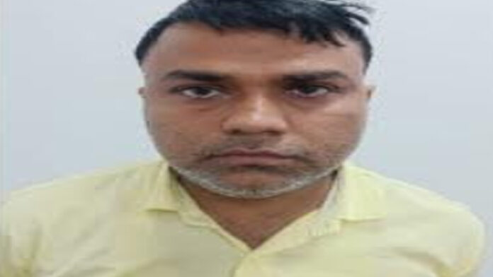 SI recruitment paper leak case: Pushpendra, brother of kingpin Harshvardhan Meena, arrested. SI recruitment paper leak case: Pushpendra, brother of kingpin Harshvardhan Meena, arrested.
