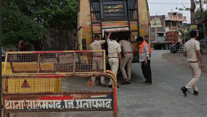 Police crack down on traffic rule violators. Police crack down on traffic rule violators.