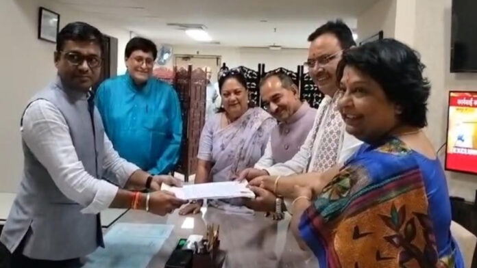 Rajya Sabha Elections: Dr. Satish Poonia and Dr. Alka Gurjar file nominations.