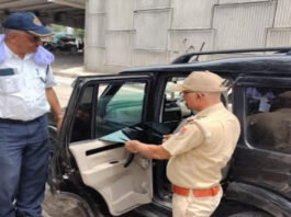 22 दिन में 1.71 लाख से अधिक वाहनों पर पुलिस ने कसा शिकंजा Police cracked down on over 1.71 lakh vehicles in 22 days.