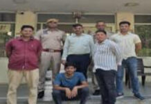 पांच साल से फरार मर्डर केस का इनामी मोस्ट वांटेड गिरफ्तार