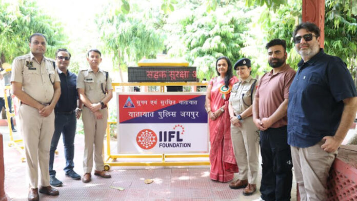 Jaipur traffic police get barricades with LED displays and high-visibility flashlights