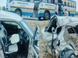 रोडवेज बस में पीछे से घुसी कार, तीन युवकों की मौत