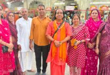 ‘हर हर महादेव’ के उद्घोष के साथ अमरनाथ रवाना हुआ Departed for Amarnath amidst chants of ‘Har Har Mahadev’.