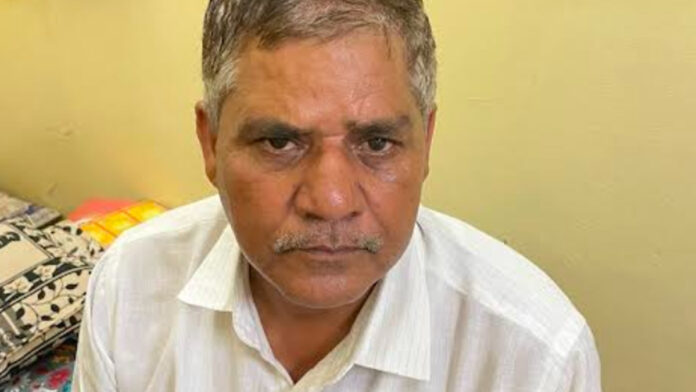 ASI arrested while accepting a bribe of ₹10,000. ASI arrested while accepting a bribe of ₹10,000.