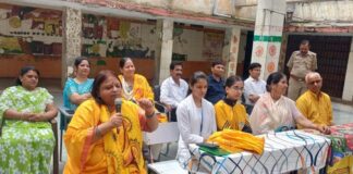 बाल सुधार गृह में ‘अपराधबोध से आत्मबोध’ कार्यशाला, पुस्तकालय का उद्घाटन From Guilt to Self-Realization' Workshop at the Juvenile Observation Home