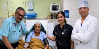 इम्पेला तकनीक से जटिल एंजियोप्लास्टी: 70 वर्षीय महिला को मिला नया जीवन Complex angioplasty using Impella technique: 70-year-old woman gets a new lease of life.