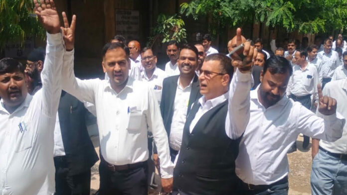 Revenue lawyers' agitation intensifies Revenue lawyers' agitation intensifies