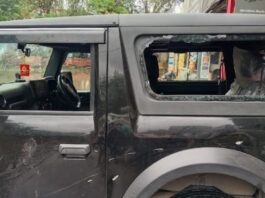 सेल्फ ड्राइव कंपनी के कार्यालय में घुसकर कर्मचारियों से मारपीट Self-drive company office stormed; employees assaulted.