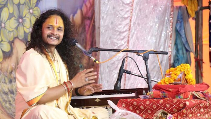 The message of righteousness and cultural values at the Gopushti Mahayagya and Bhaktmal Katha. The message of righteousness and cultural values at the Gopushti Mahayagya and Bhaktmal Katha.