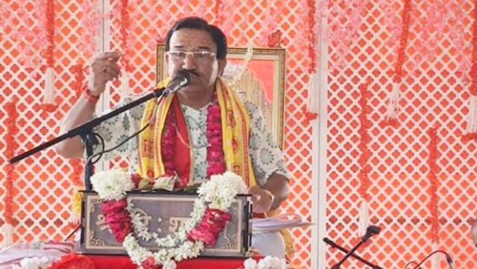 Shri Krishna Katha begins at Govind Devji Temple. Shri Krishna Katha begins at Govind Devji Temple.