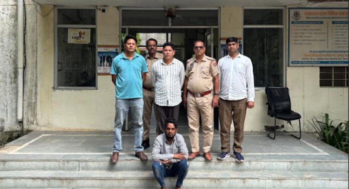 Cyber fraudsters arrested in Operation 'Mule Hunter' Cyber fraudsters arrested in Operation 'Mule Hunter'