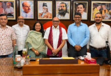 दस हजार पौधारोपण अभियान को मिलेगा नया आयाम: अशोक परनामी से मिला प्रतिनिधिमंडल 10,000-sapling plantation drive to get a new dimension
