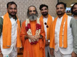 ईश्वर की कृपा-सेवा और सदाचार से ही मिलता है जीवन में सच्चा शिखर : कमलेश महाराज