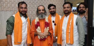 ईश्वर की कृपा-सेवा और सदाचार से ही मिलता है जीवन में सच्चा शिखर : कमलेश महाराज