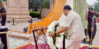 कारगिल विजय दिवस: विधानसभा में शहीदों को पुष्पांजलि